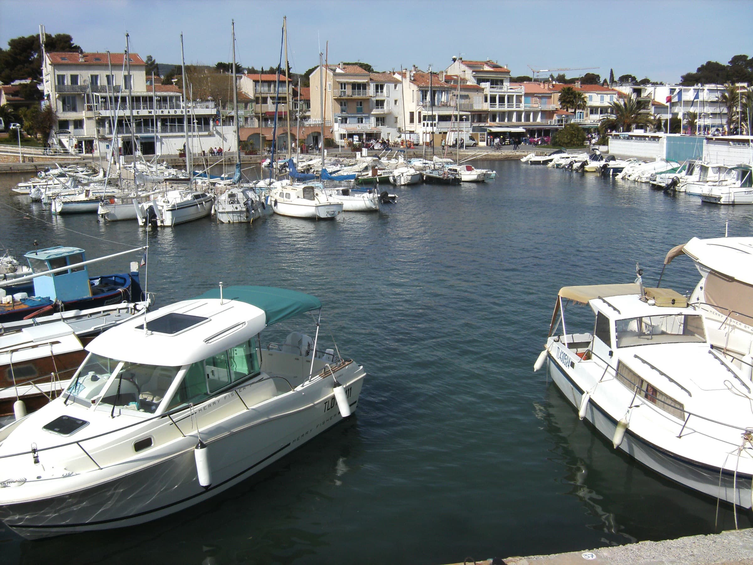 Saint-Cyr-sur-Mer · Les Lecques — Water Taxi Boat